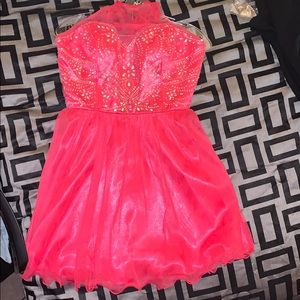 !NEW! Pink Beaded Formal Dress 💖
